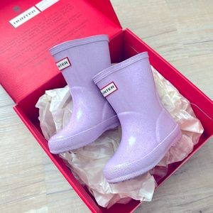 New in Bow Hunter Rainboots